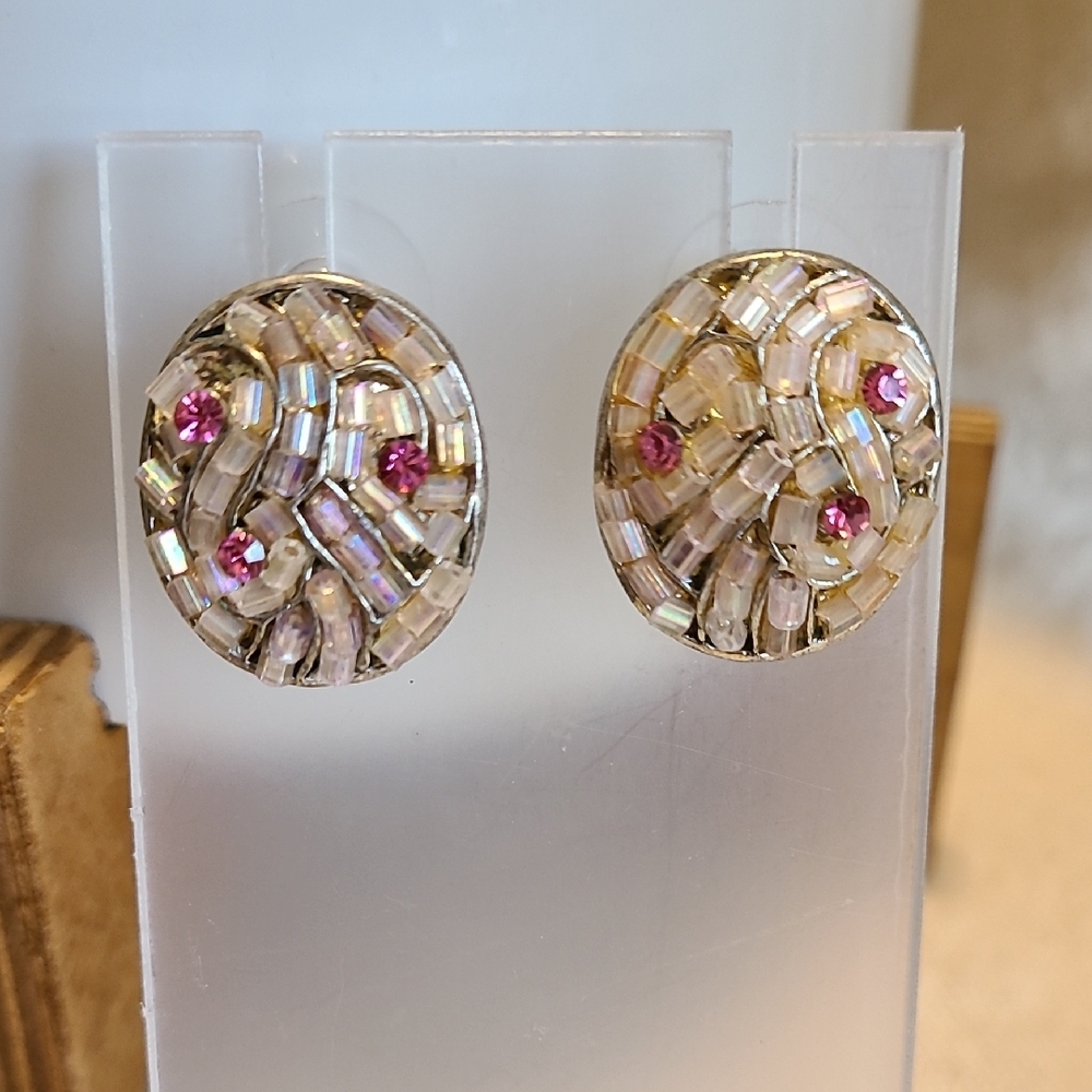 Best Signed Elegant Pink‎ and Silver Beaded Stud Earrings Vintage Wedding Event